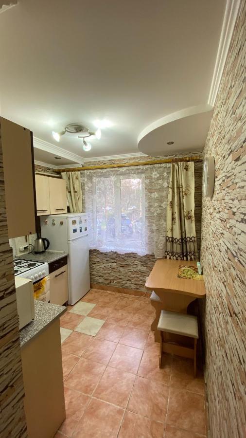 Квартира На Проспекті Uzhhorod Exterior photo